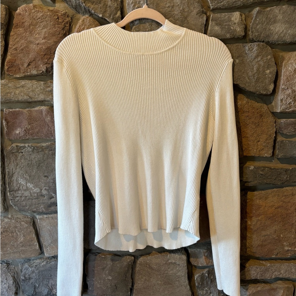 Elegant Cream Ribbed Knit Top